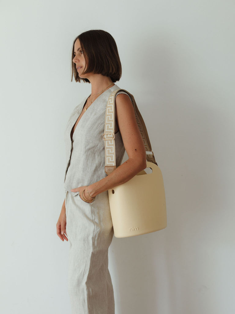 Nim Soles Bucket Bag - Straw