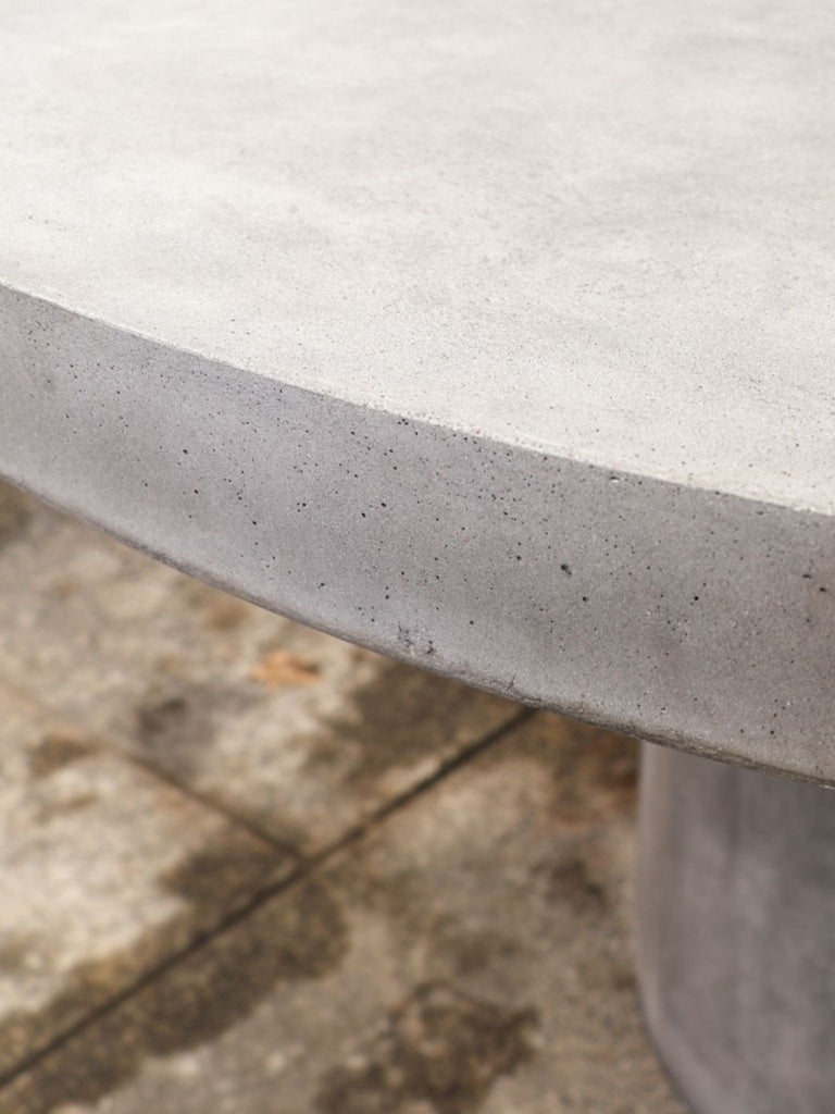 Malia Round Concrete Table - Grey